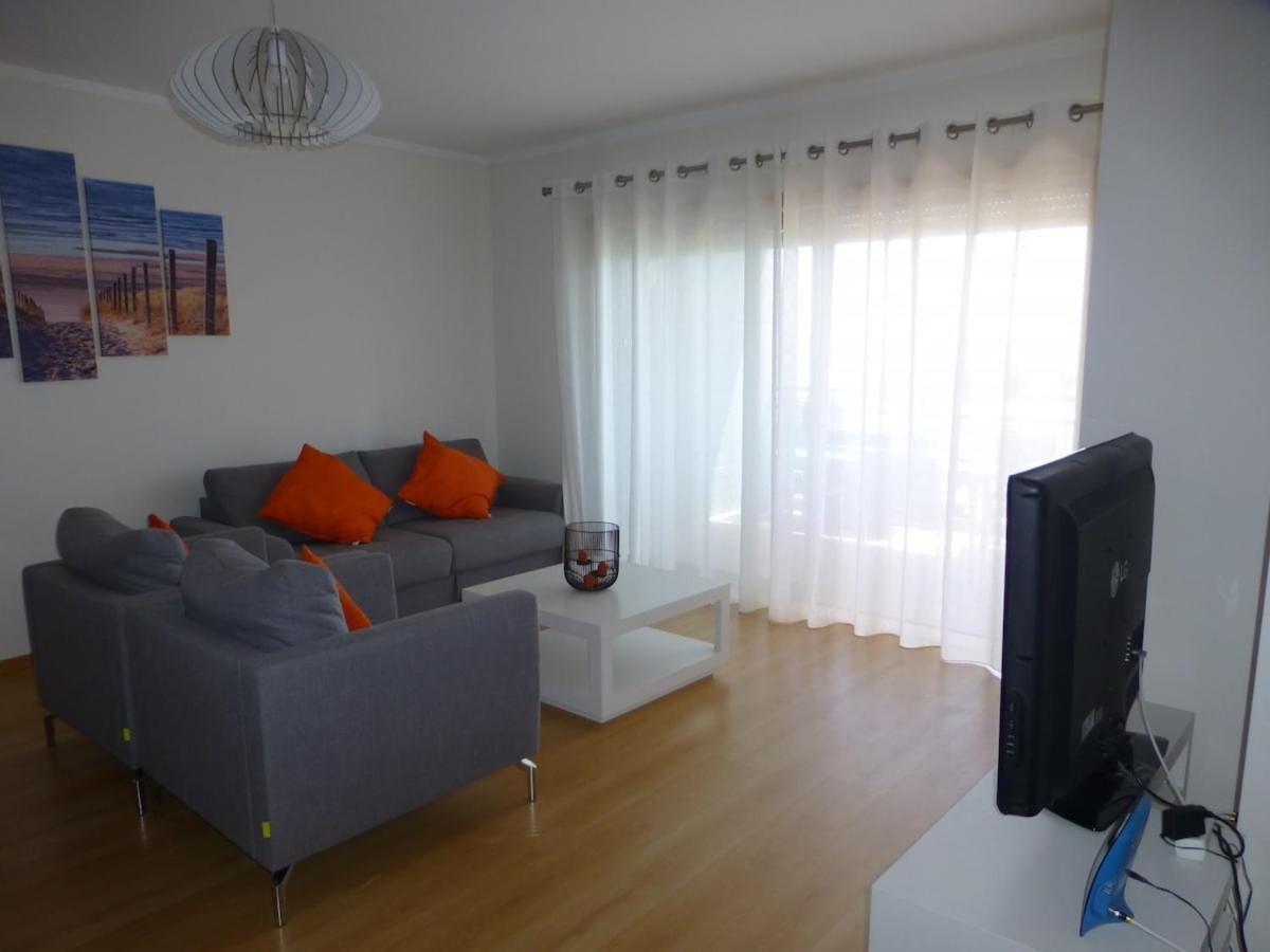 Algarve T2 Apartment With Pool And Balcony In โอลเญา ภายนอก รูปภาพ